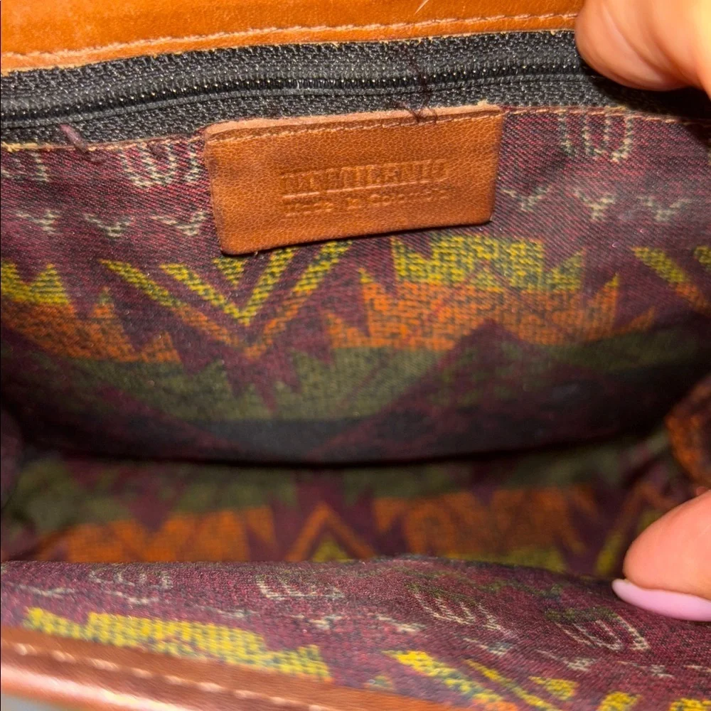 DELFINO BRAND BROWN LEATHER CROSSBODY ADJUSTABLE STRAP THICK SEASONED LEATHER